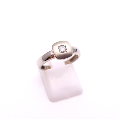 9ct white Gold Diamond Brushed Effect Square Solitaire Ring