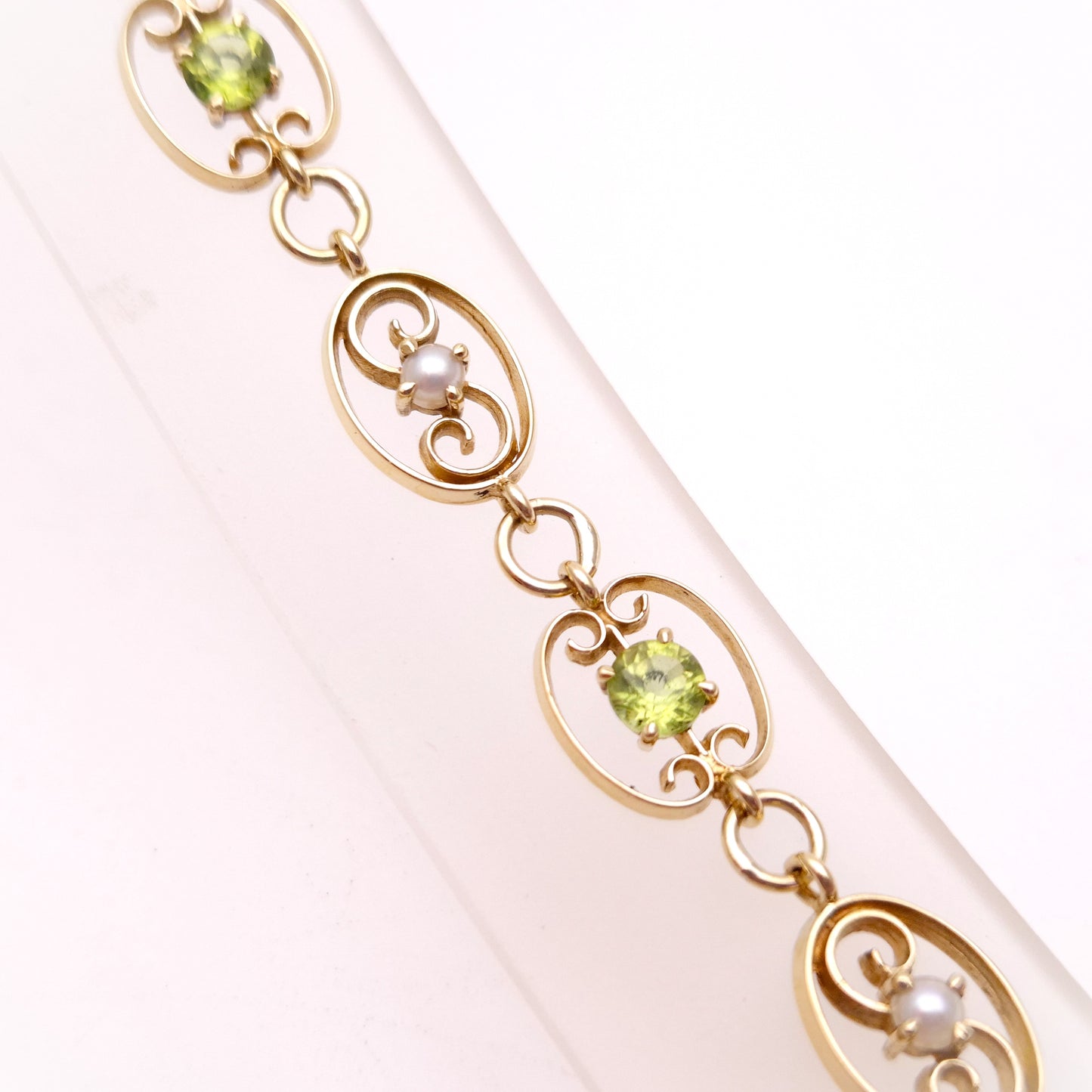 9ct Yellow Gold Peridot and Pearl Art Nouveau Style Bracelet