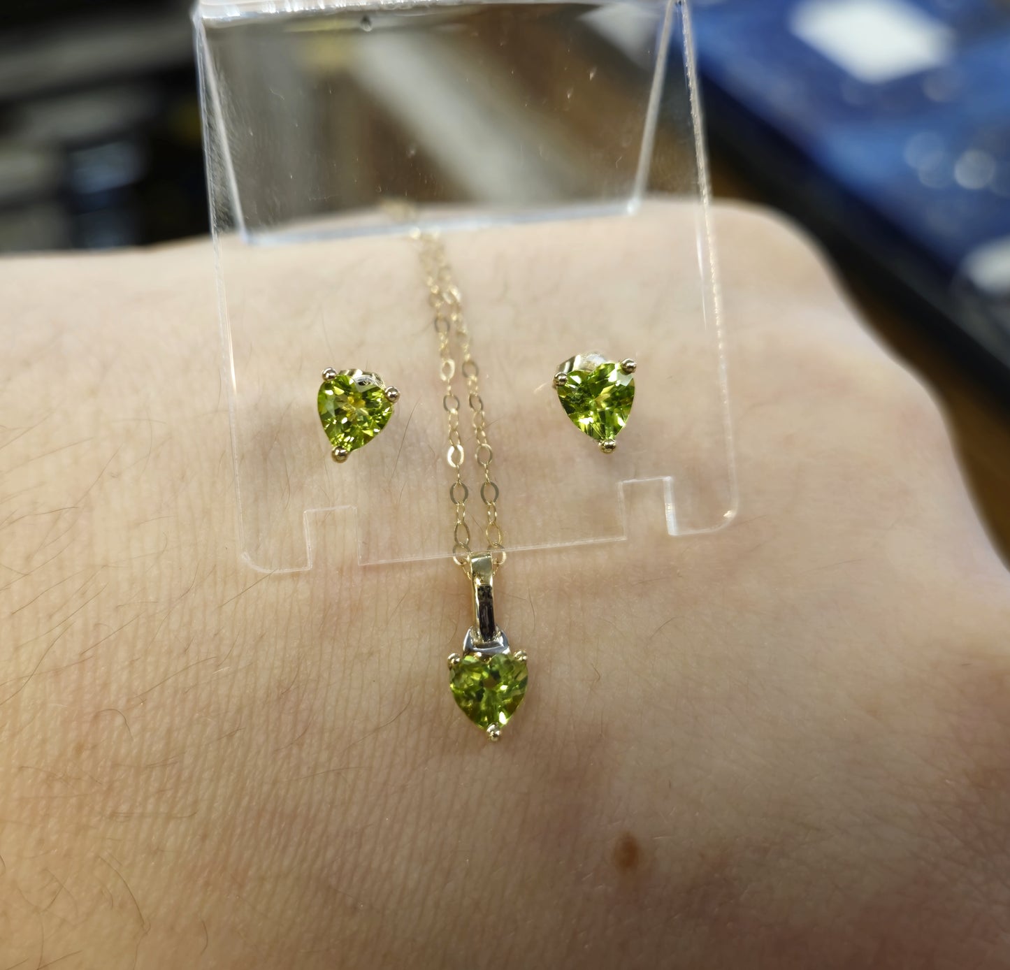 9ct Yellow Gold Heart Shaped Peridot Necklace and Stud Earring Set