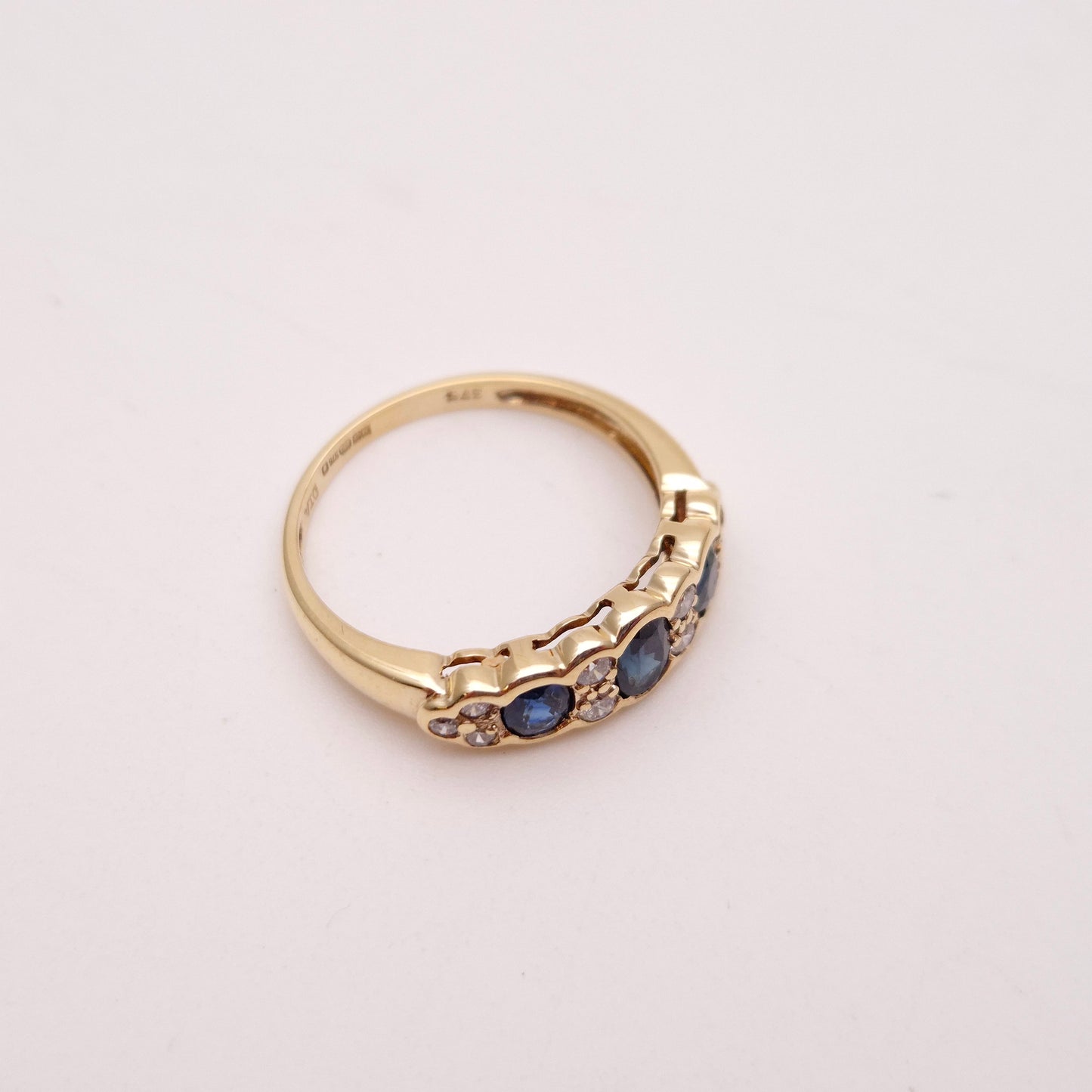 9ct Yellow Gold 3 Sapphire and Diamond Multi-stone Ring