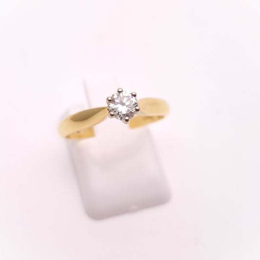 18ct Yellow Gold 0.25ct Round Diamond Solitaire Ring