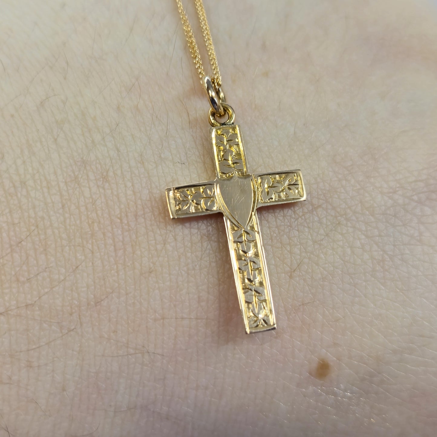 9ct Rose Gold Engraved Foliate Antique Cross and Curb Chain