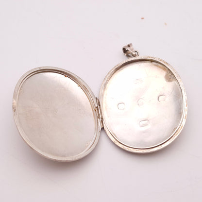 Sterling Silver Extra Large Engraved Scrolling Patterned Oval Locket