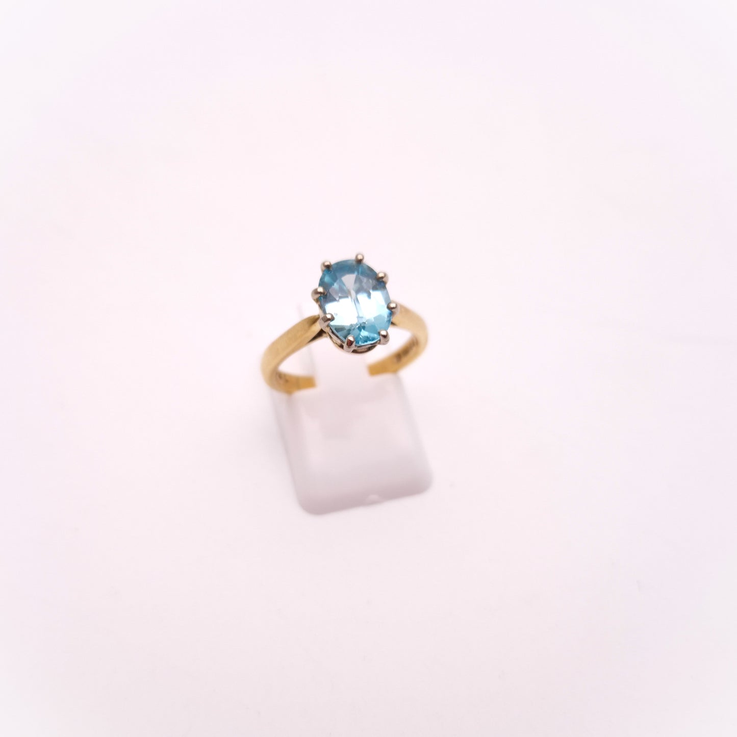 9ct Yellow Gold Oval Blue Zircon Solitaire Ring