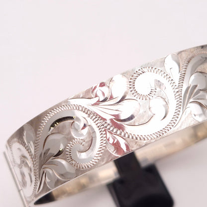 Sterling Silver Vintage Engraved Scrollwork Patterned Bangle