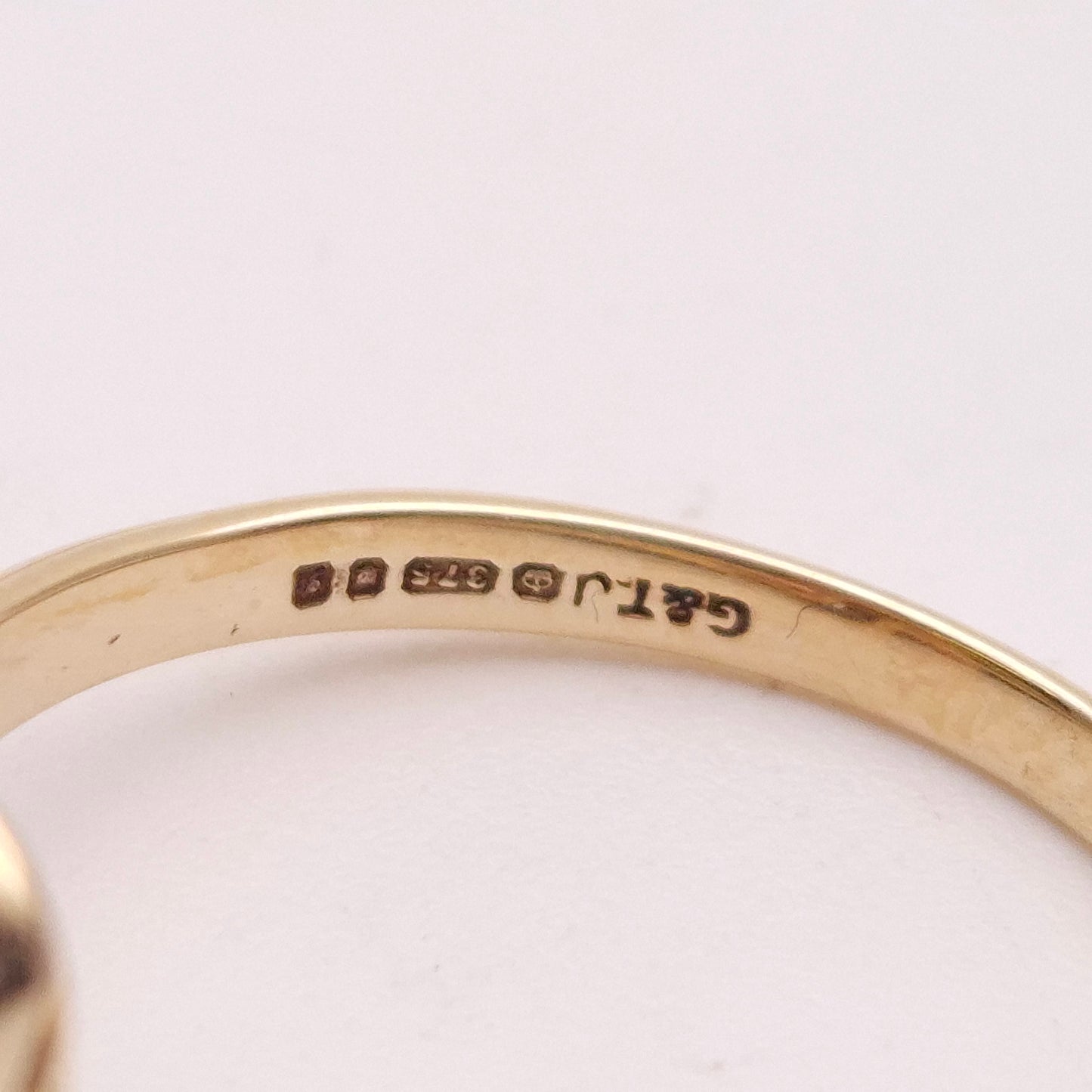 9ct Yellow Gold Mixed Texture 'Wave / Wiggle' Ring