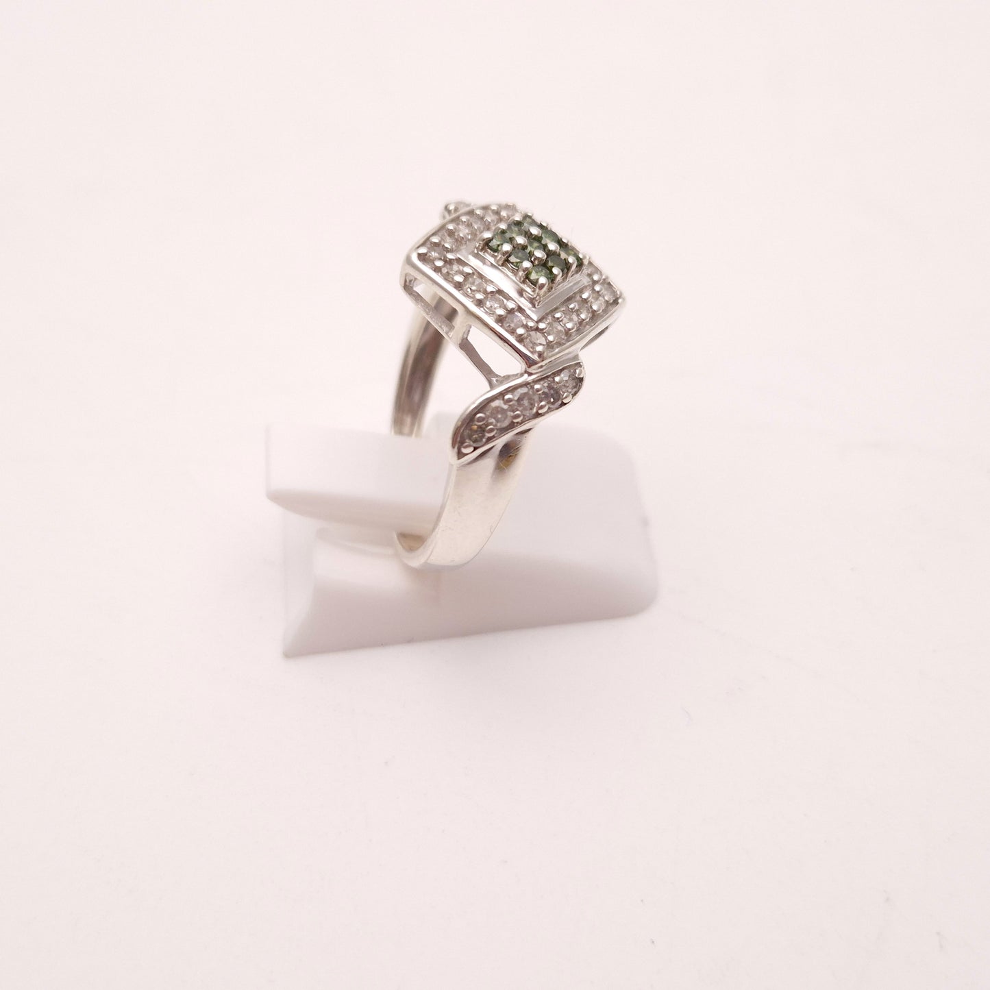 Sterling Silver Multistone White and Green Diamond Cluster Ring