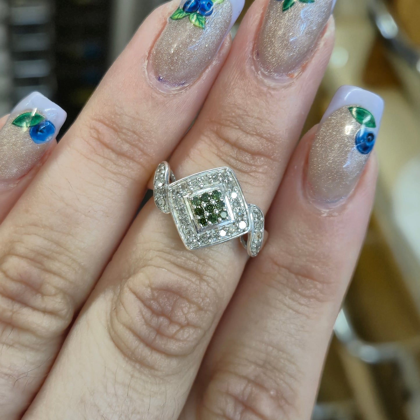 Sterling Silver Multistone White and Green Diamond Cluster Ring