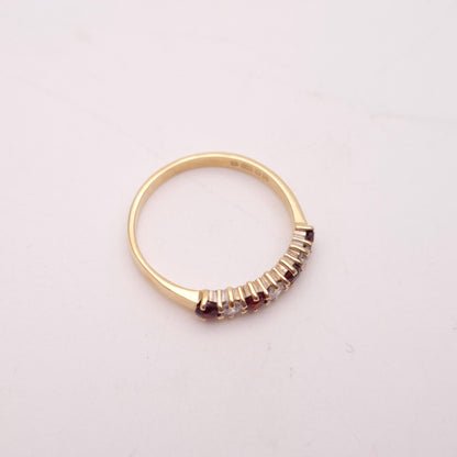 9ct Yellow Gold Garnet and Cubic Zirconia Half Eternity Style Row Ring