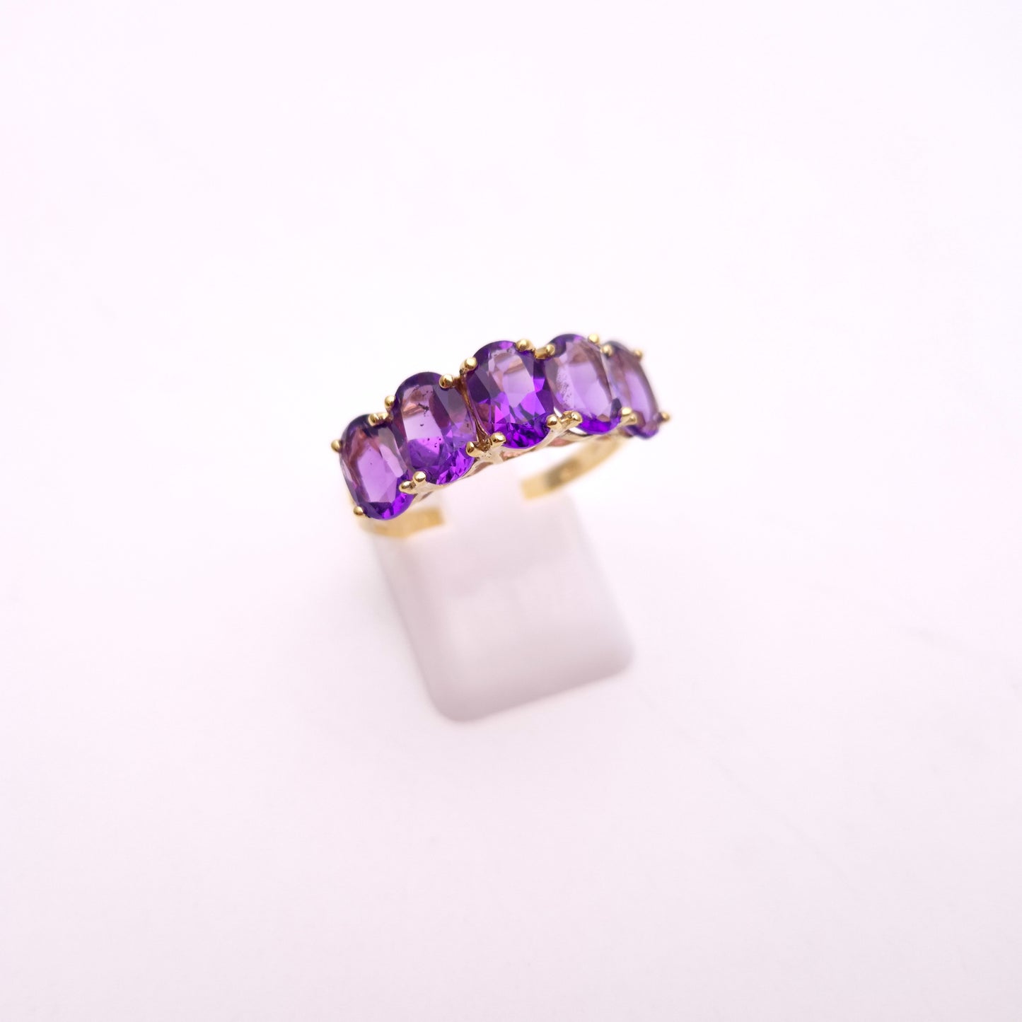 9ct Yellow Gold Oval Cut Amethyst Five Stone Row Ring