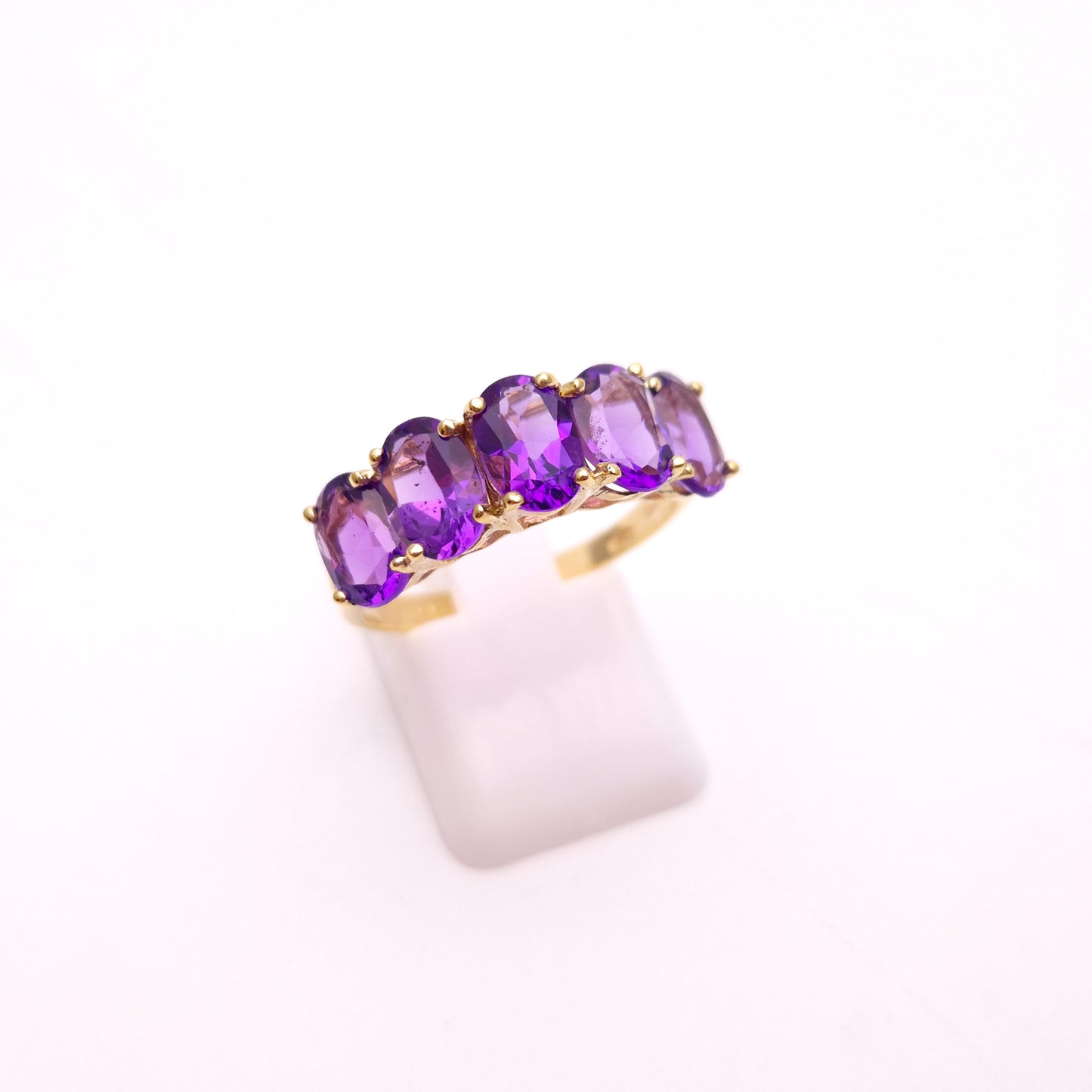 9ct Yellow Gold Oval Cut Amethyst Five Stone Row Ring