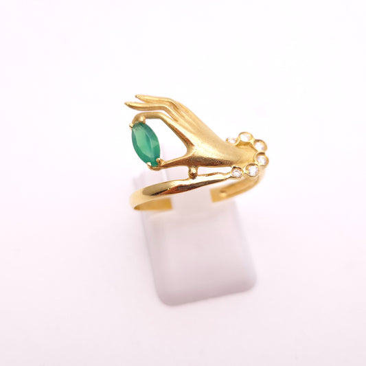 18ct Yellow Gold Chrysoprase and White Stone Hand Ring