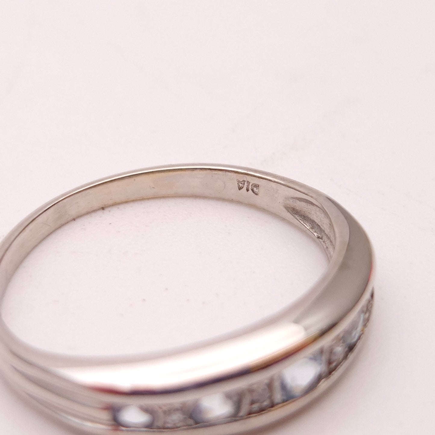 9ct White gold Aquamarine and Diamond Multistone Row Ring