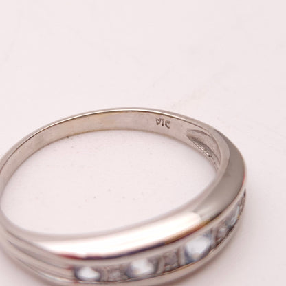 9ct White gold Aquamarine and Diamond Multistone Row Ring