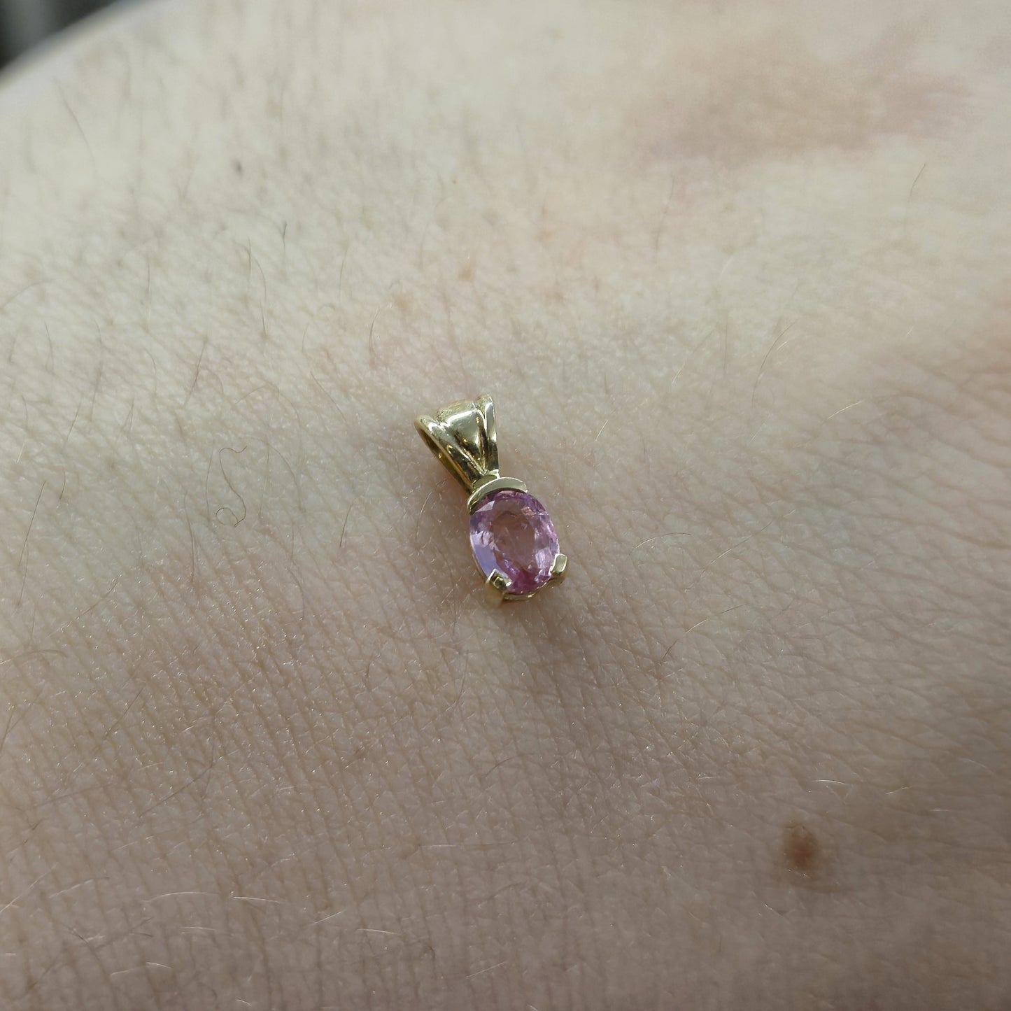 9ct Yellow Gold small Pink Topaz Pendant