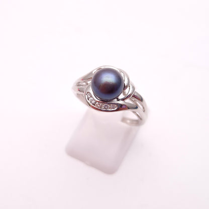 9ct White Gold Black Pearl and Diamond Twist Ring