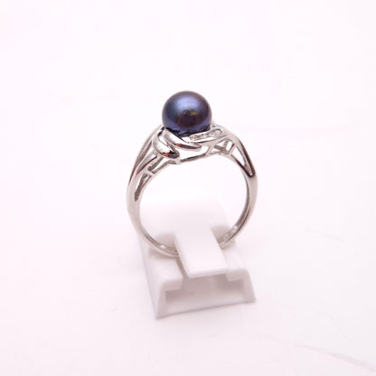 9ct White Gold Black Pearl and Diamond Twist Ring