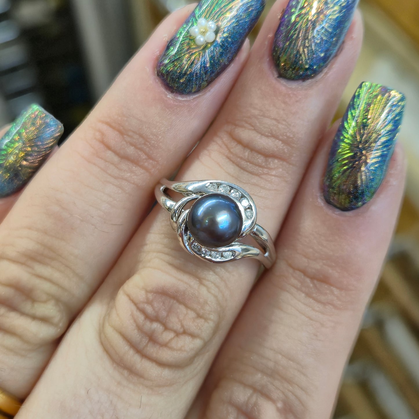 9ct White Gold Black Pearl and Diamond Twist Ring