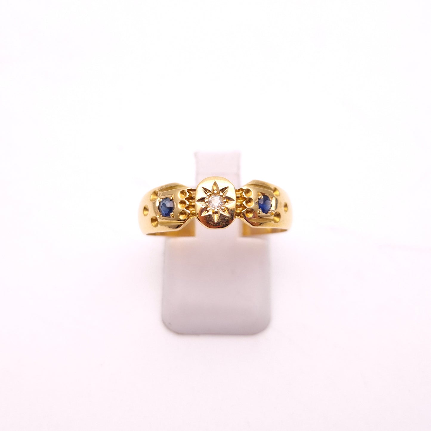 18ct Yellow Gold Antique Victorian Sapphire and Diamond Ring Chester 1899