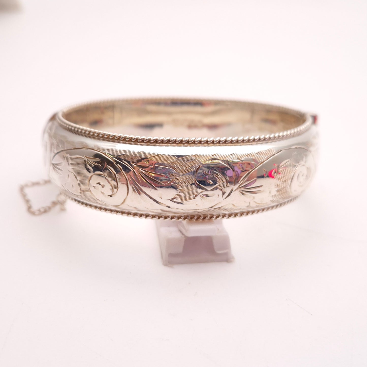 Sterling Silver Vintage Full Engraved Patterned Hinged Bangle