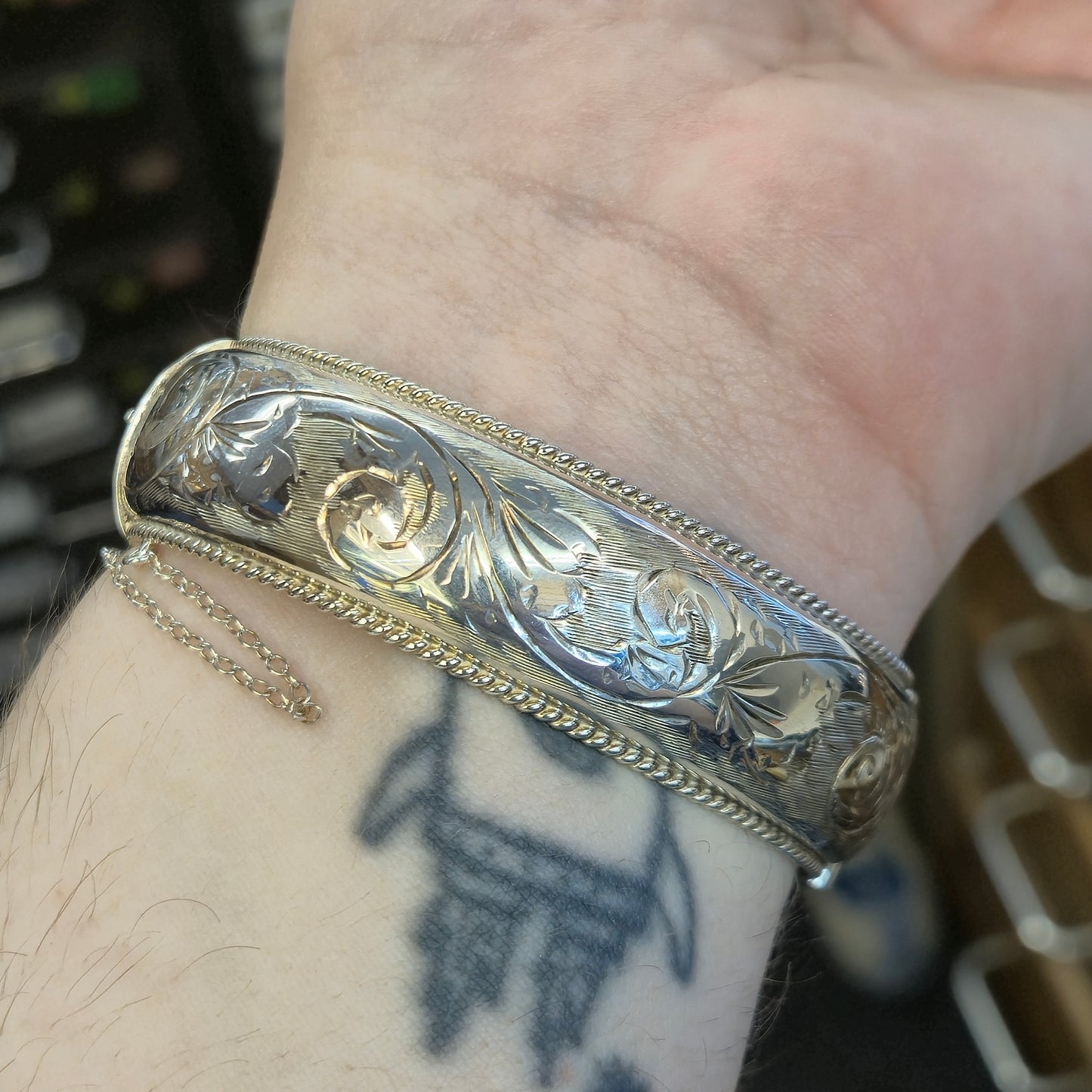 Sterling Silver Vintage Full Engraved Patterned Hinged Bangle