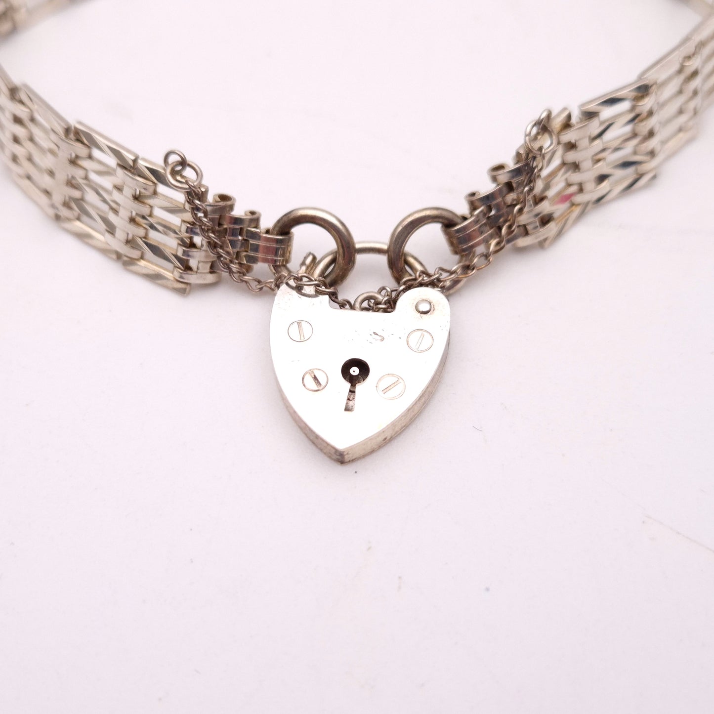 Sterling Silver Heart Padlock Gate Bracelet