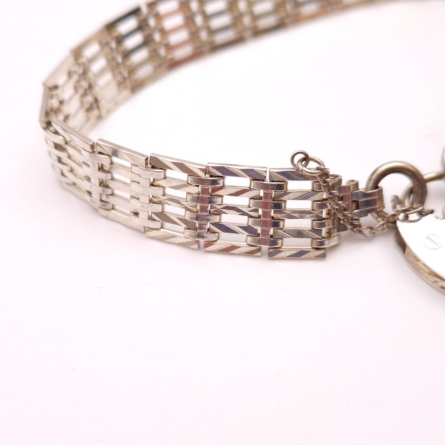 Sterling Silver Heart Padlock Gate Bracelet