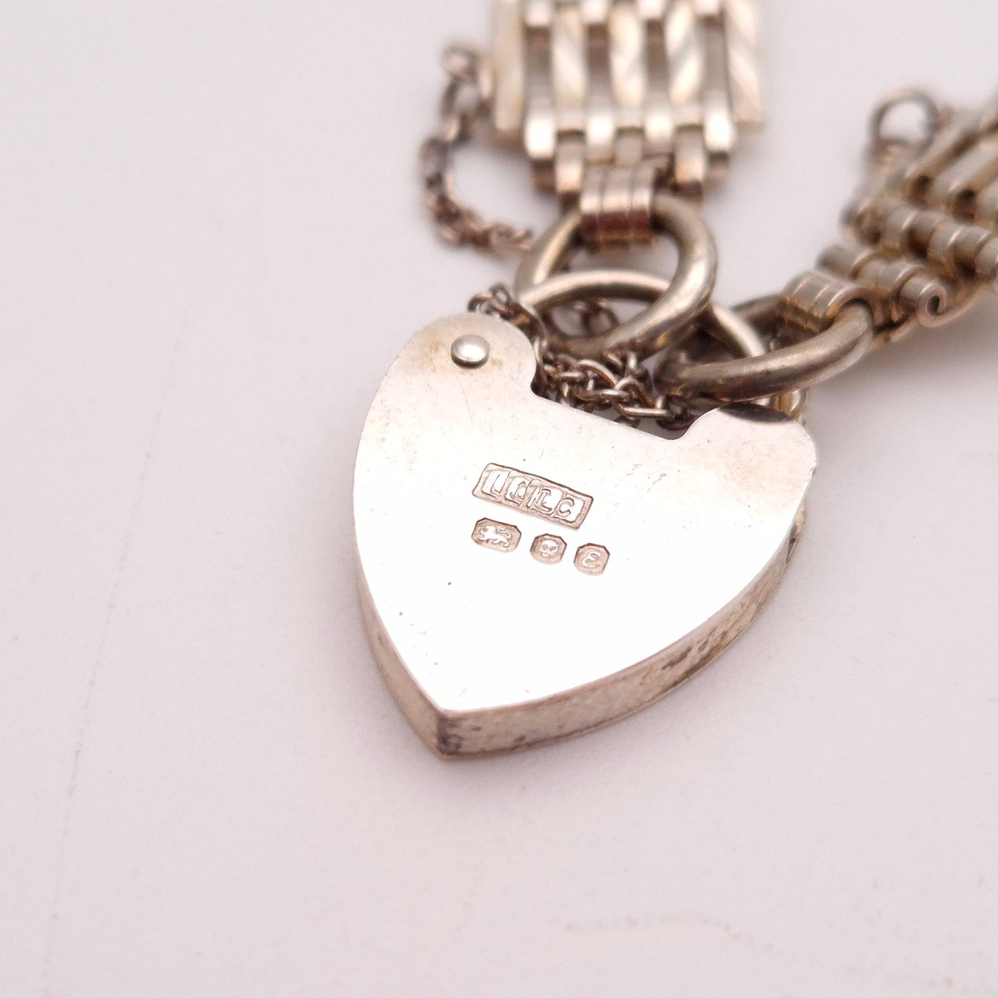 Sterling Silver Heart Padlock Gate Bracelet