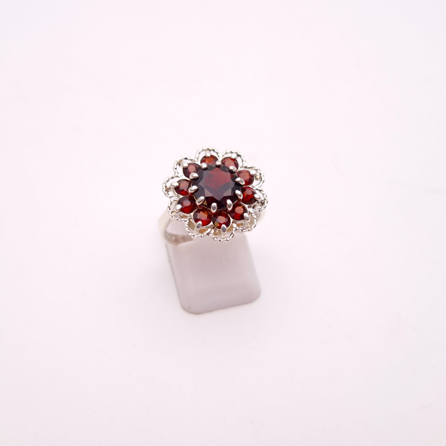 Sterling Silver Vintage Garnet Multi-Stone Cluster Ring