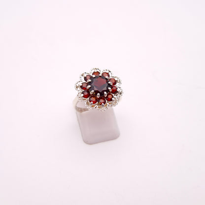 Sterling Silver Vintage Garnet Multi-Stone Cluster Ring
