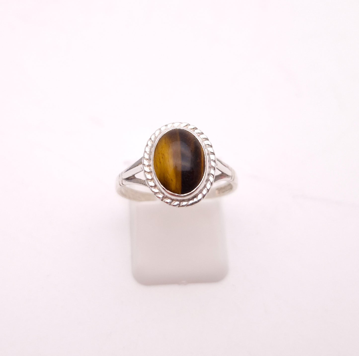 Sterling Silver Traditional Tigers Eye Solitaire Ring