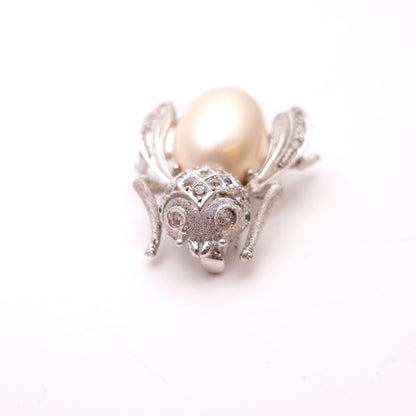 Sterling Silver Synthetic Pearl and CZ Cubic Zirconia Fly Brooch