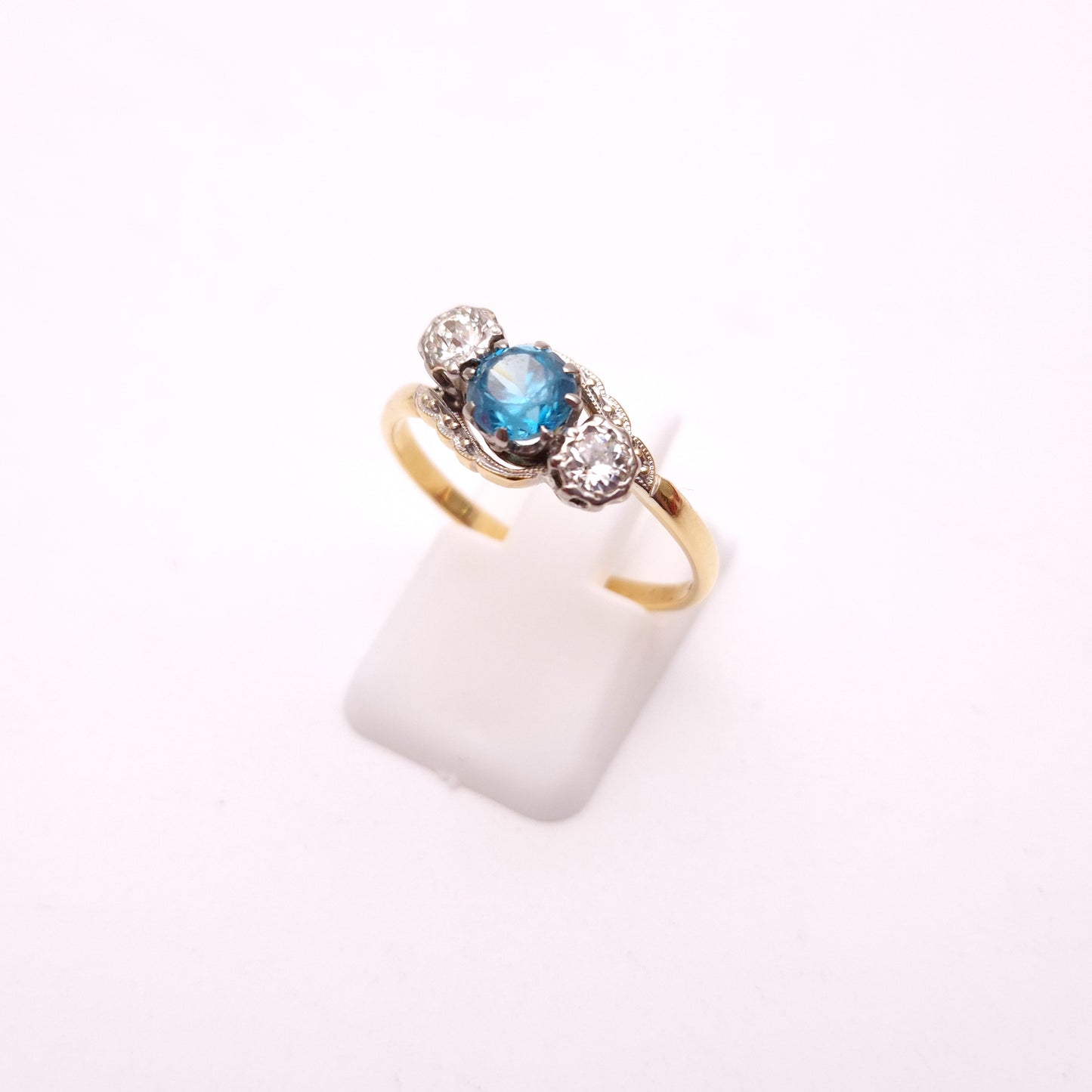 18ct Yellow Gold and Platinum Antique Blue Zircon and Diamond Trilogy Ring