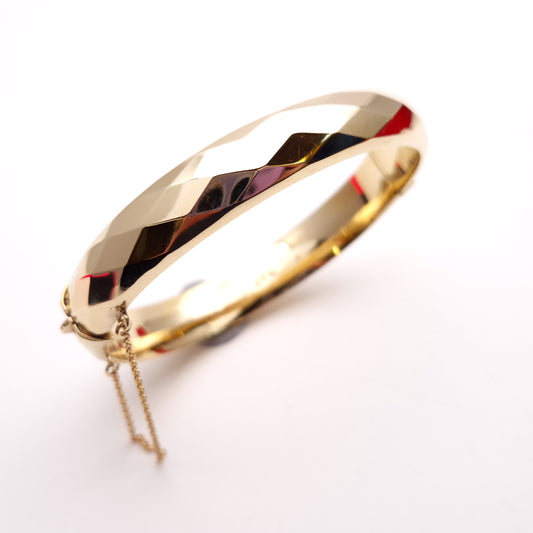 9ct Yellow Gold 1950's Diamond Chequer-Board Faceted Bangle
