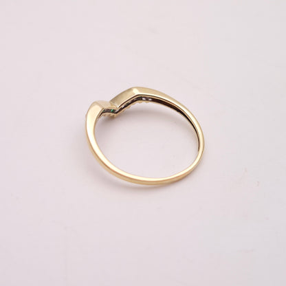 9ct Yellow Gold Emerald and Diamond Wishbone Ring