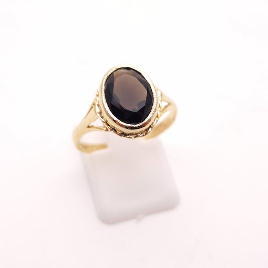 9ct Yellow Gold Traditional Smoky Quartz Solitaire Ring