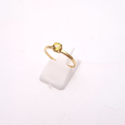 9ct Yellow Gold Round Green Stone Olivine Ring