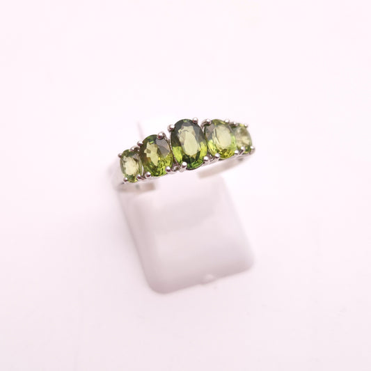 9ct White Gold Five Stone Oval Cut Green Sapphire Row Ring
