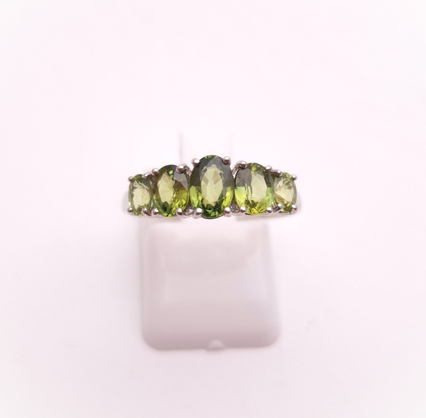 9ct White Gold Five Stone Oval Cut Green Sapphire Row Ring