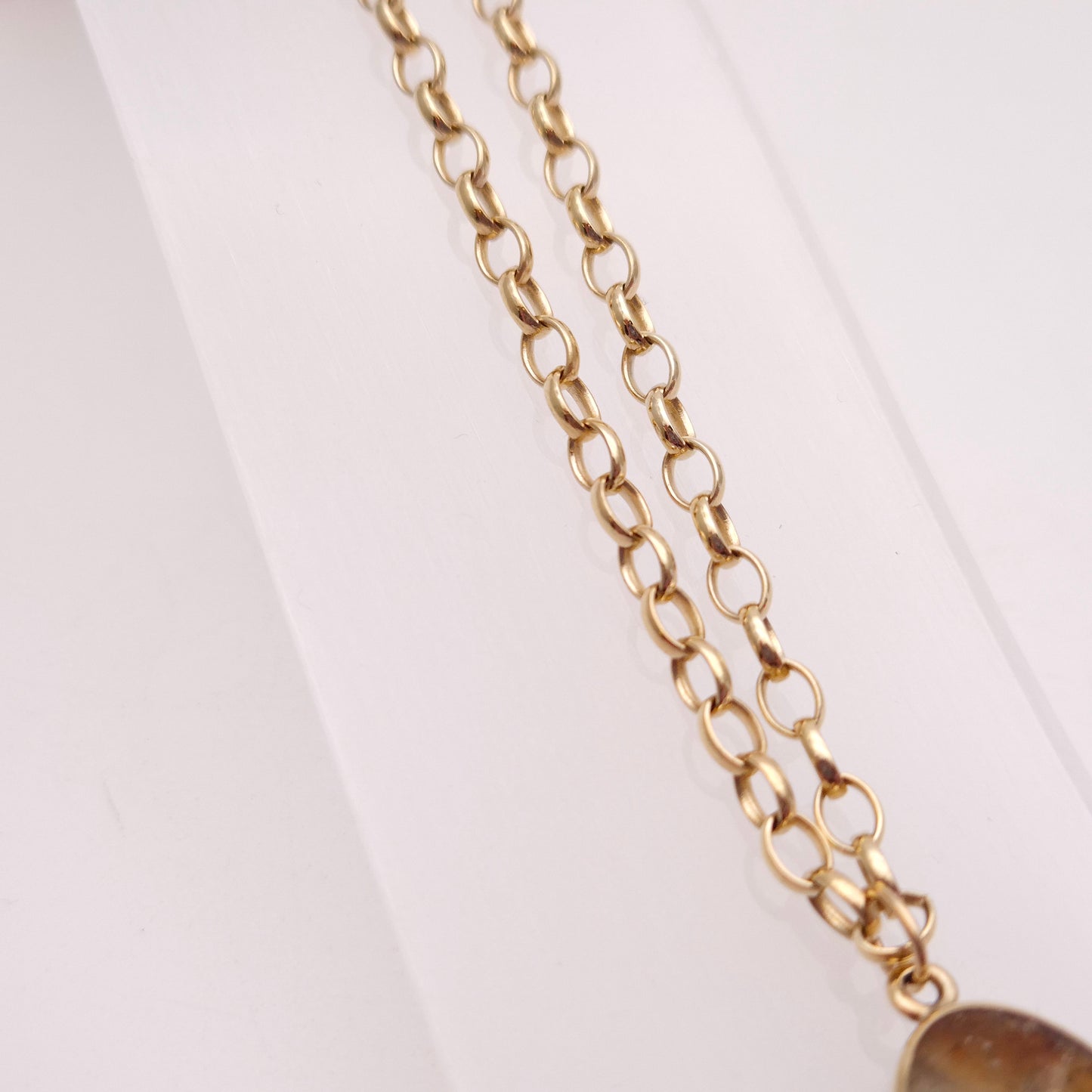 9ct Yellow Gold Heavyweight Large Blue John Pendant and Belcher Chain