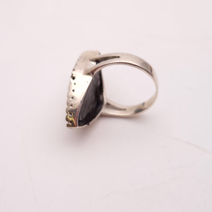 Sterling Silver Beaded Border Marquise Shape Locket / Poison Ring