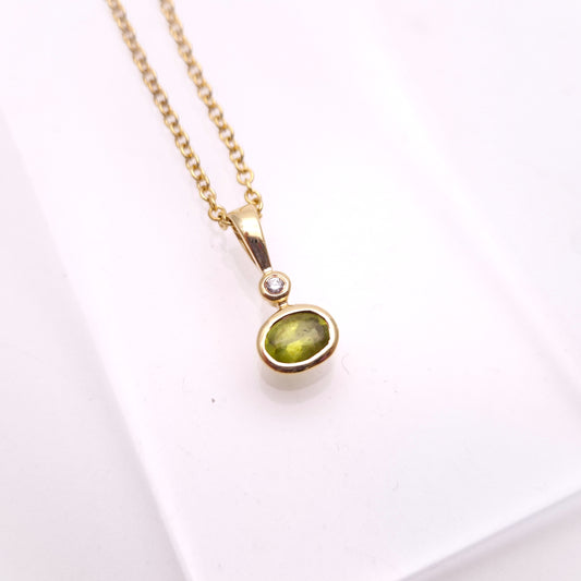 9ct Yellow Gold Oval Cabochon Peridot and Diamond PENDANT ONLY
