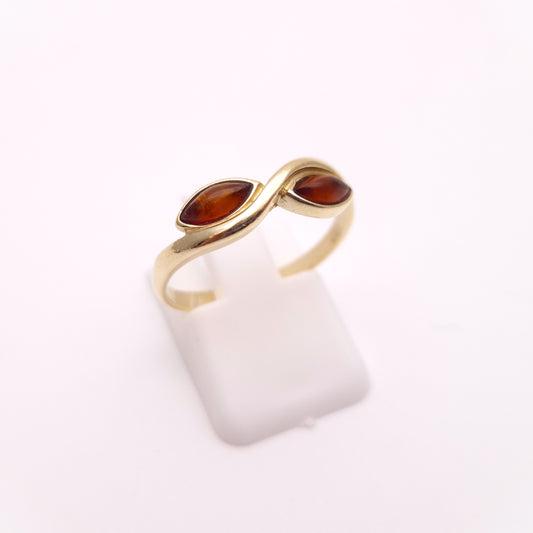 9ct Yellow Gold Vintage Two Stone Marquise Shaped Amber Wave Ring