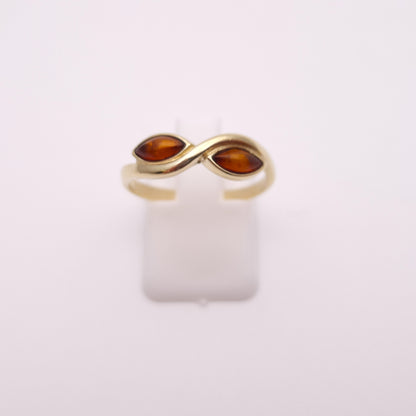 9ct Yellow Gold Vintage Two Stone Marquise Shaped Amber Wave Ring
