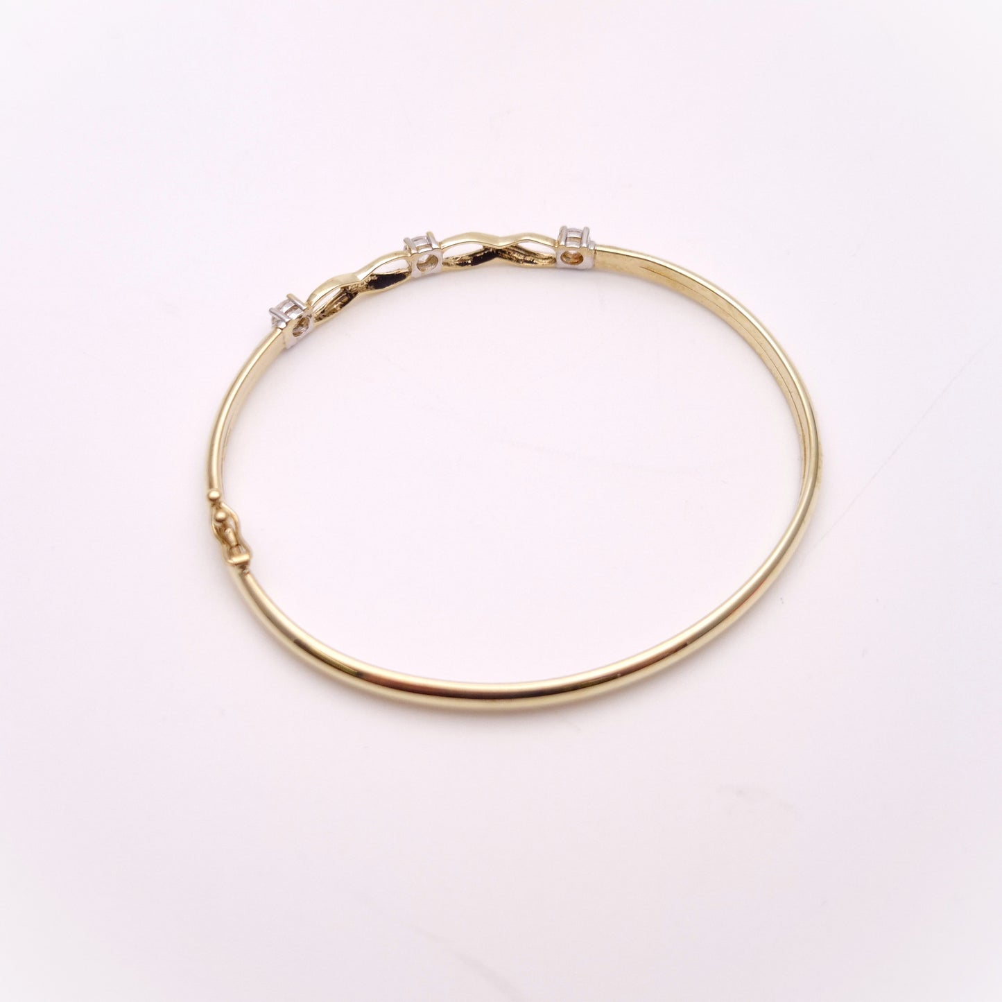 9ct Yellow Gold Cubic Zirconia Three Stone Openwork Bangle