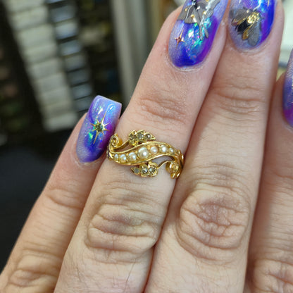 18ct Yellow Gold Antique Chester 1907 Pearl and Diamond Floral Ring