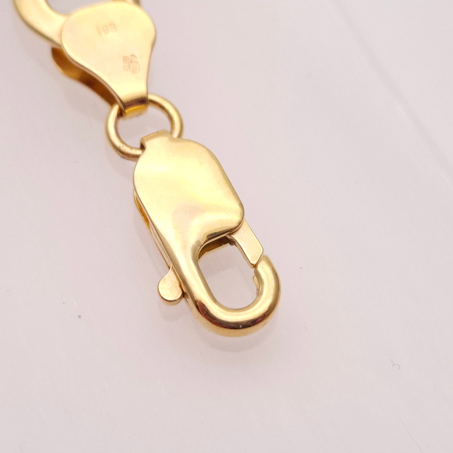 9ct Yellow Gold Chunky Hollow Link Gents Curb Bracelet