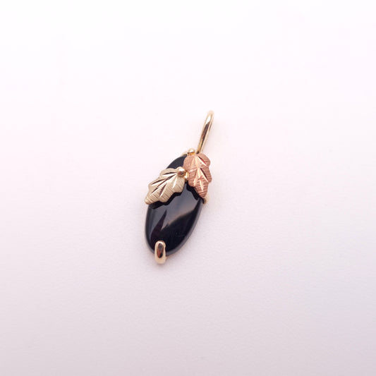 9ct Two-tone Yellow and Rose Gold Leaf Detail Oval Onyx Pendant
