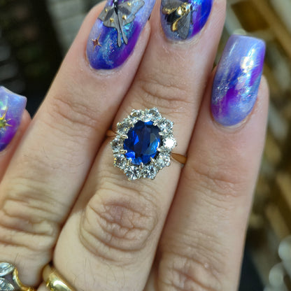 9ct Yellow Gold Vintage Synthetic Sapphire and Spinel Traditional Cluster Ring