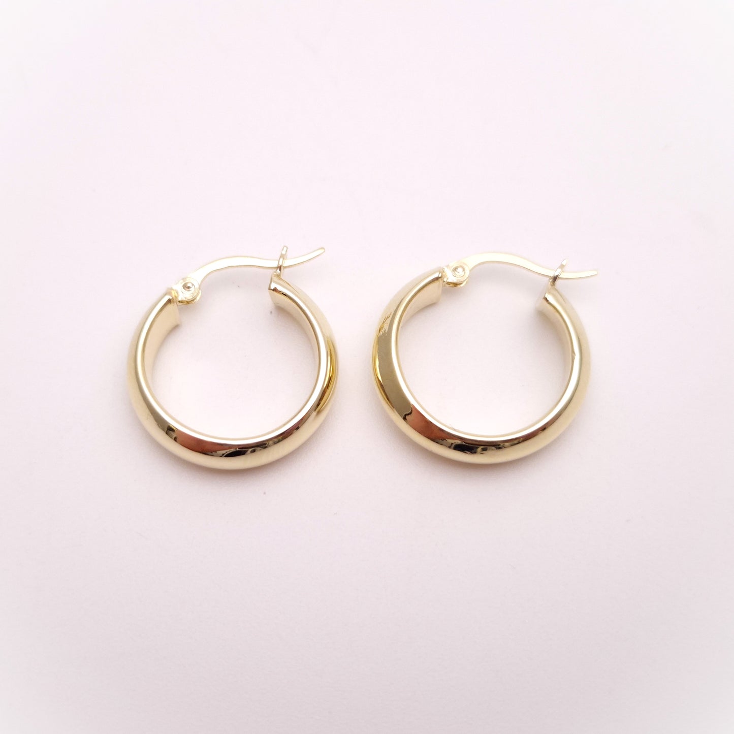 14ct Yellow Gold Polished Hollow Domed Hoop Earrings